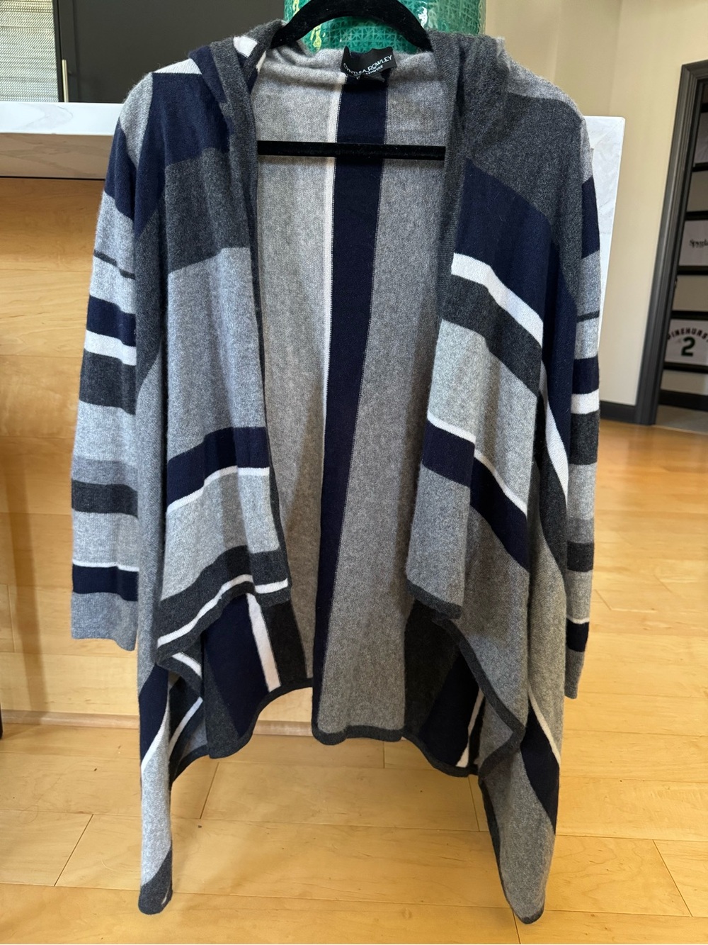 Cynthia Rowley cardigan with hood- 100% cashmere - small